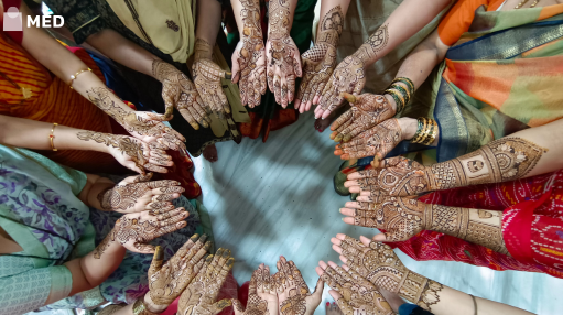 Best mehndi design simple