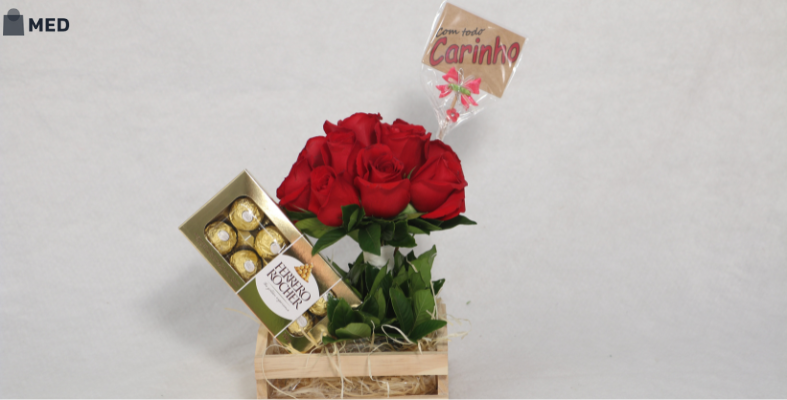 Wedding anniversary gifts for wife india