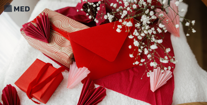 romantic valentine's day gifts